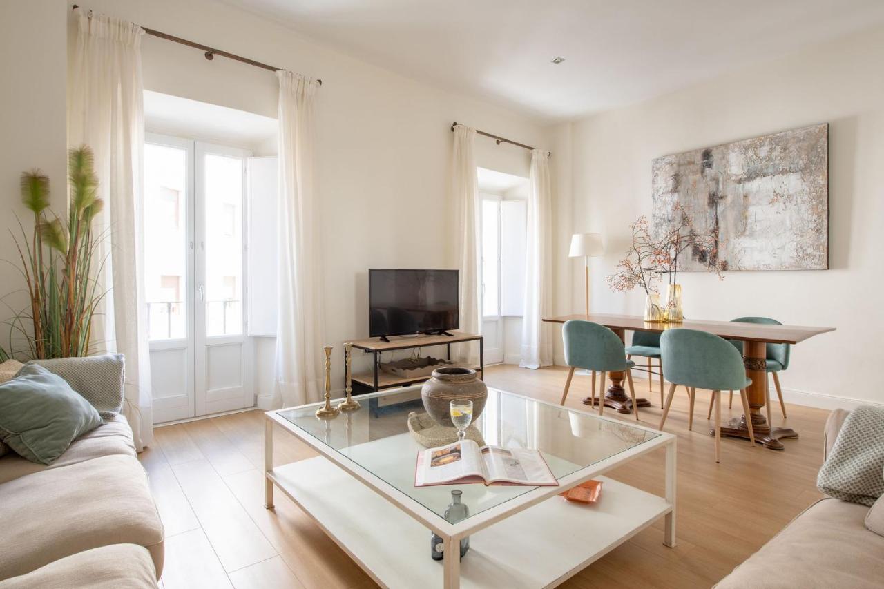 Plaza Nueva 2 Bedrooms & 2 Bathrooms Sevilla Exteriör bild