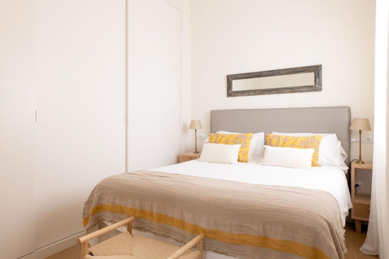 Plaza Nueva 2 Bedrooms & 2 Bathrooms Sevilla Exteriör bild